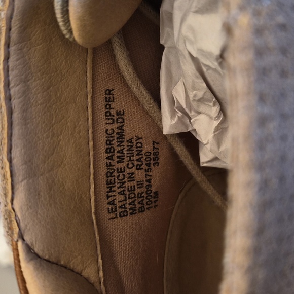 Bar III Men's Beige Chukka Boots - Picture 3 of 5